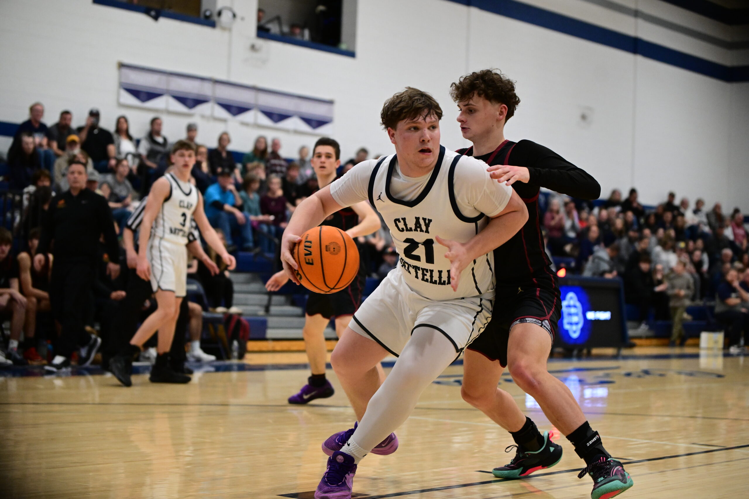 Clay-Battelle outlasts Trinity Christian in overtime, 69-62, in key Region I matchup